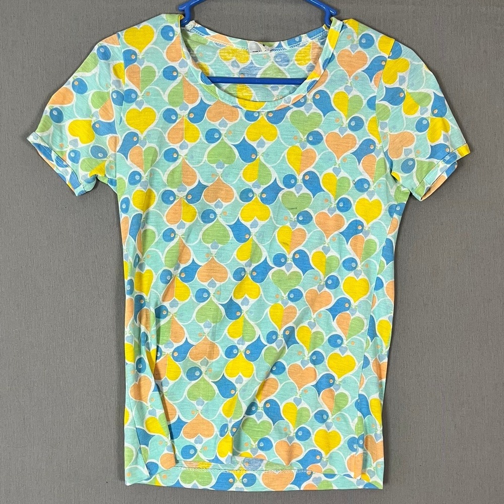 Wrangler T-Shirt Size M Heart Print Multicolor Vintage Made in USA Fair